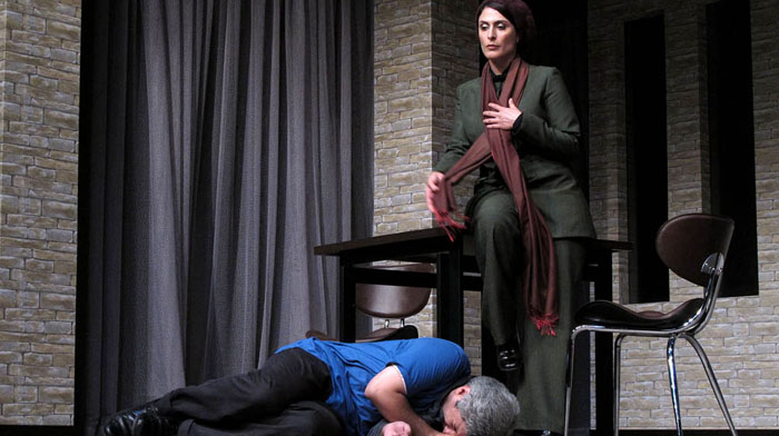 نمایش نورا به کارگردانی علیرضا کوشک جلالی